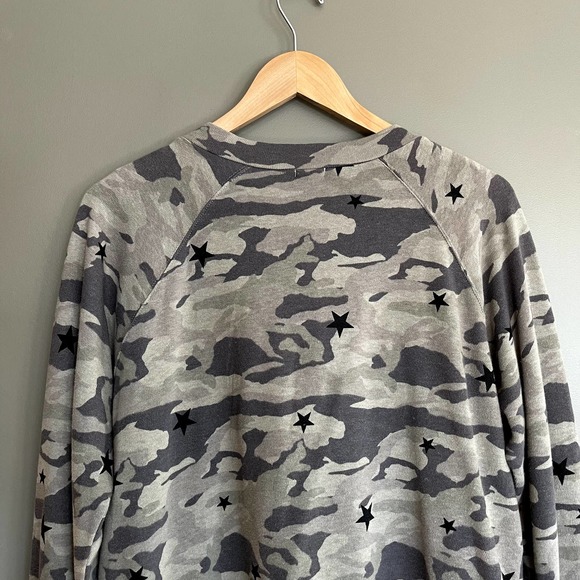 Monrow Camo Lace Up Pullover‎ Star Dusty Green Tea Sweatshirt Size Medium - Picture 14 of 16
